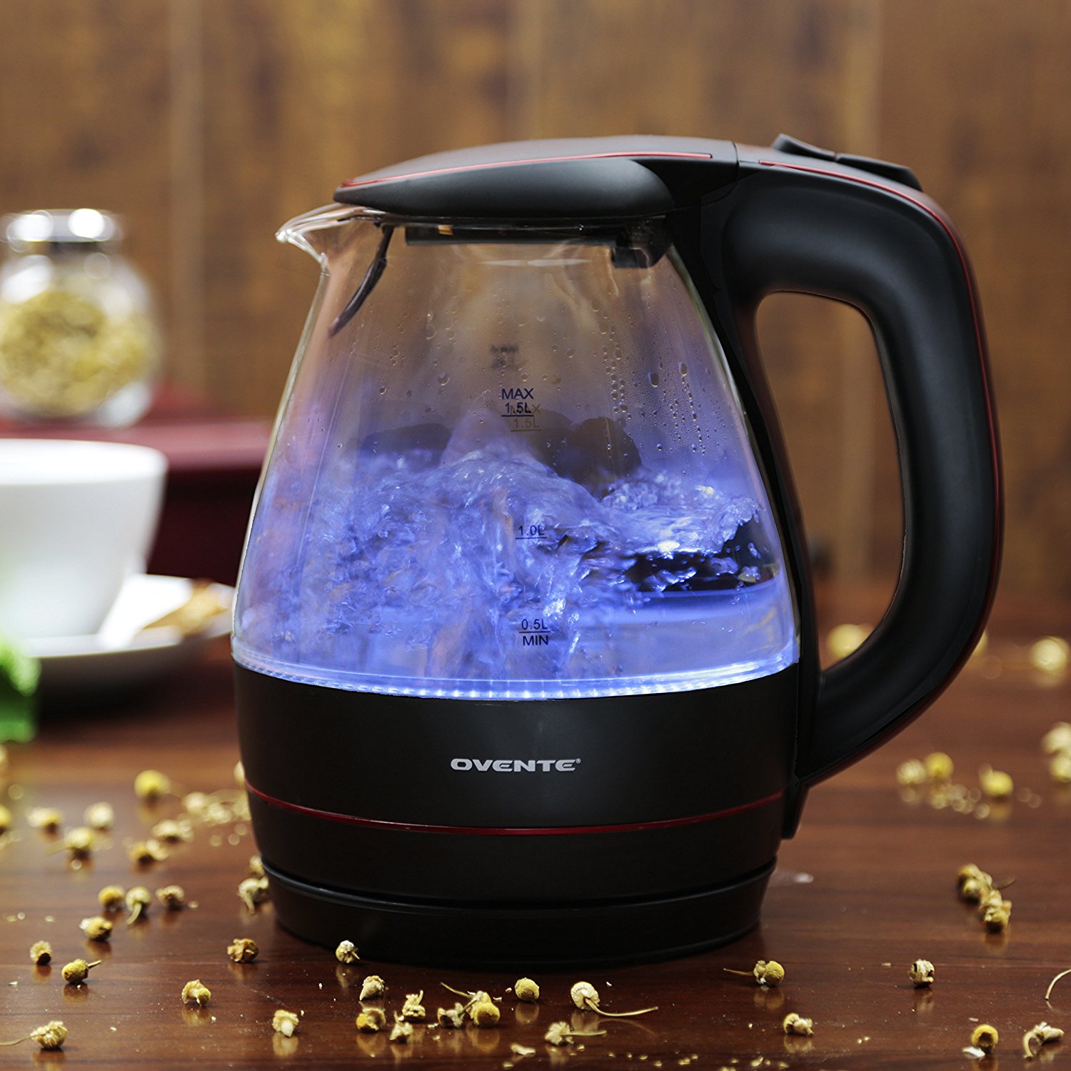 Кипяченая в чайнике вода. Электрический чайник. Красивый электрочайник. Красивый электрический чайник. Чайник электрический прозрачный.